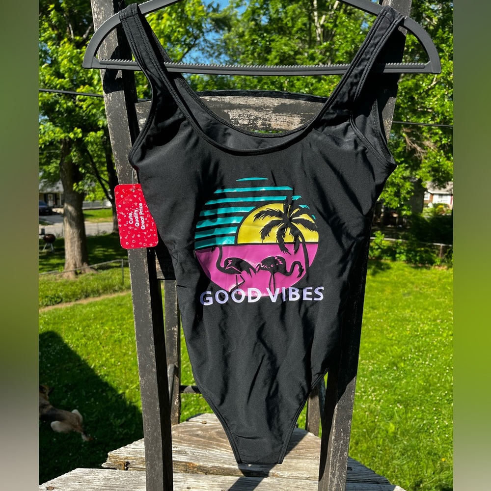 NWT Patpat 1Pc Swim Suit Women S Black Spandex/Nylon Blend Bra Pads Colorful